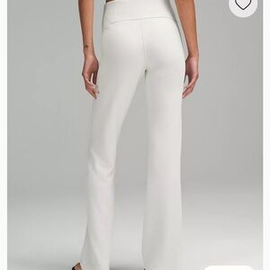 Lululemon Athletica Cream Ankle Pants
